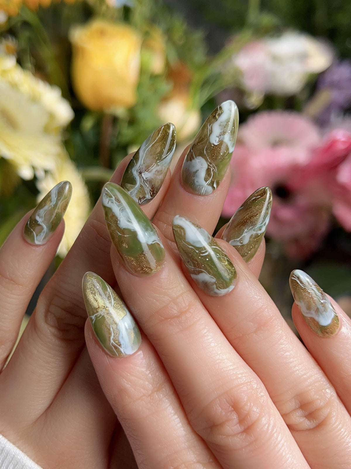 Mosses Nightlight Moss Reusable Press On Nails