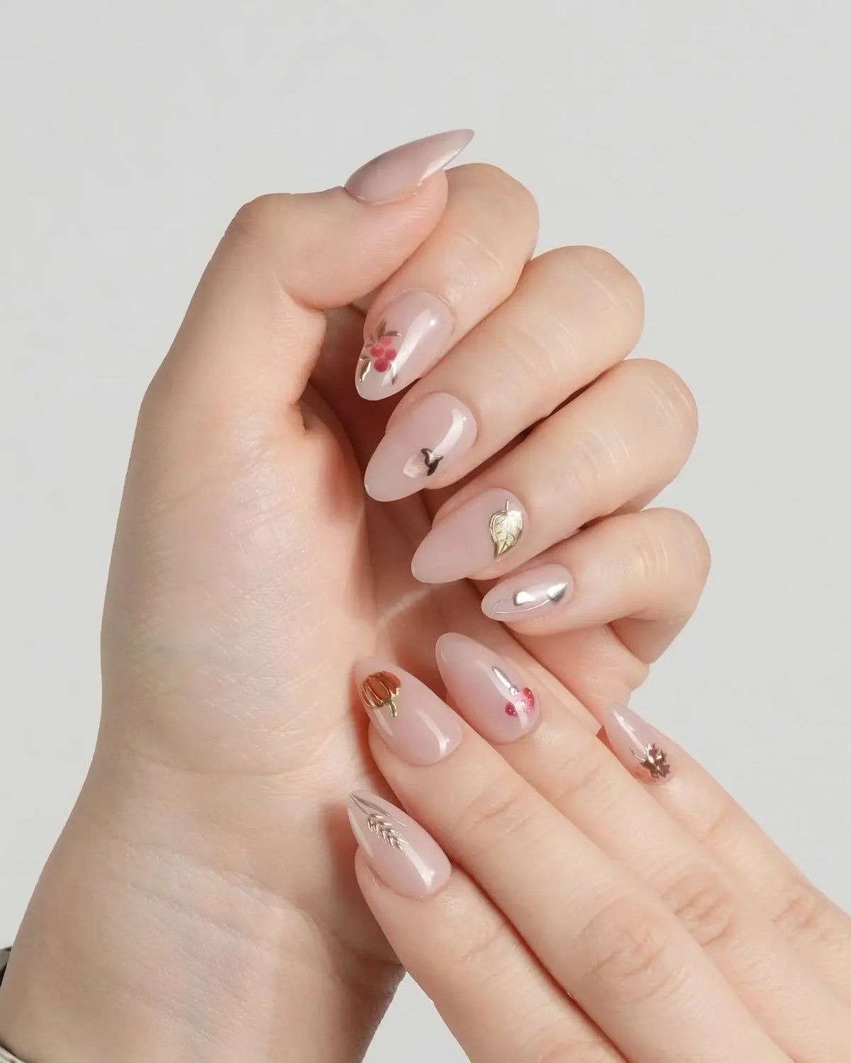 Treat Box Reusable Press On Nails