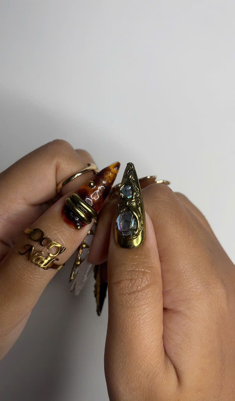 Galaxy Crystal Press On Nails 3D Gemstone Rock Fake Nails Gold Metal Accent Nail Art Crystal Gemstone Press Ons Luxury Nails
