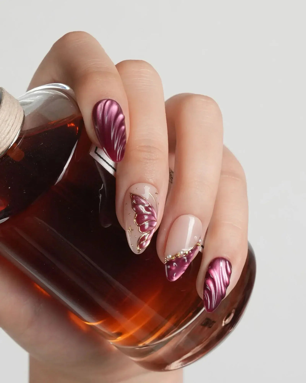Velvet Flow Reusable Press On Nails
