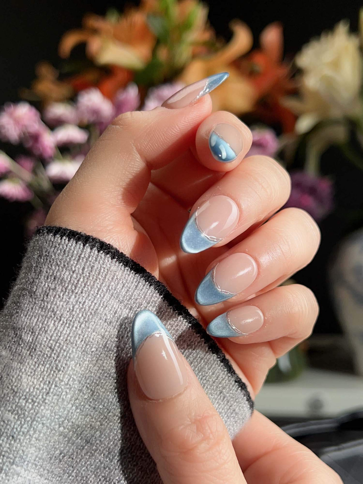 Silk Azure Reusable Press On Nails