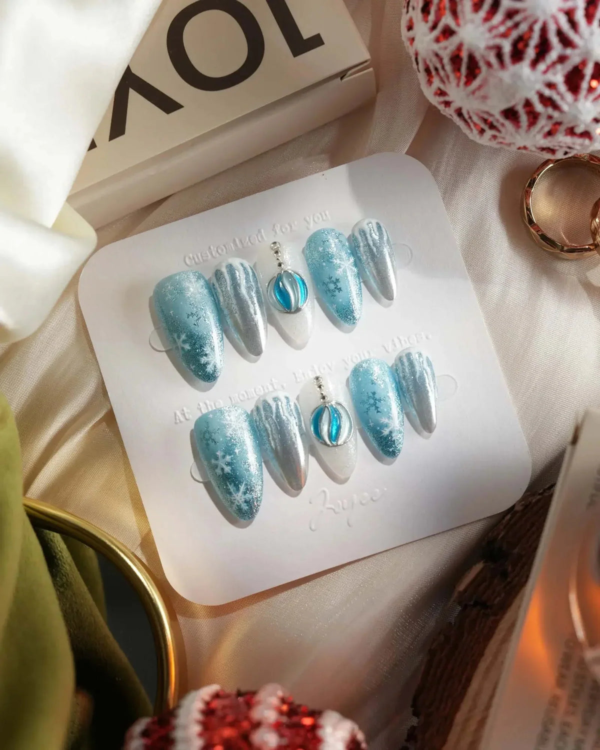 Frozen Dream Reusable Press On Nails