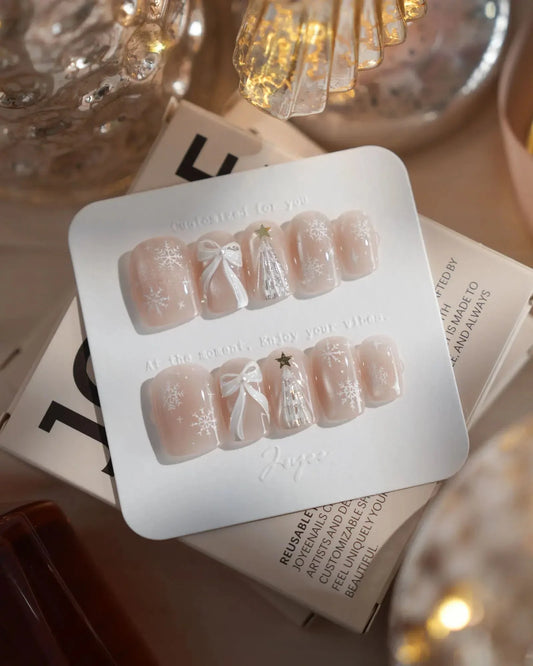 Snowfall Reusable Press On Nails