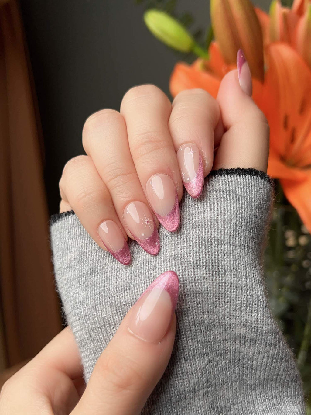 Soft Glow Reusable Press On Nails