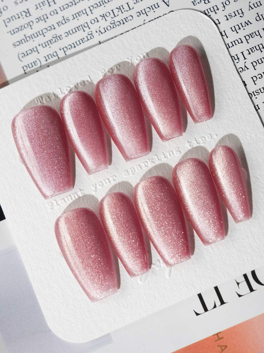 Soft Romance Reusable Press On Nails