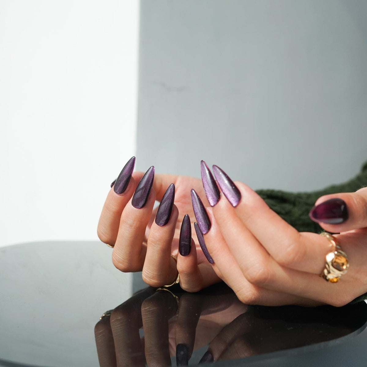 Mauve Color Cat Eye Reusable Press On Nails