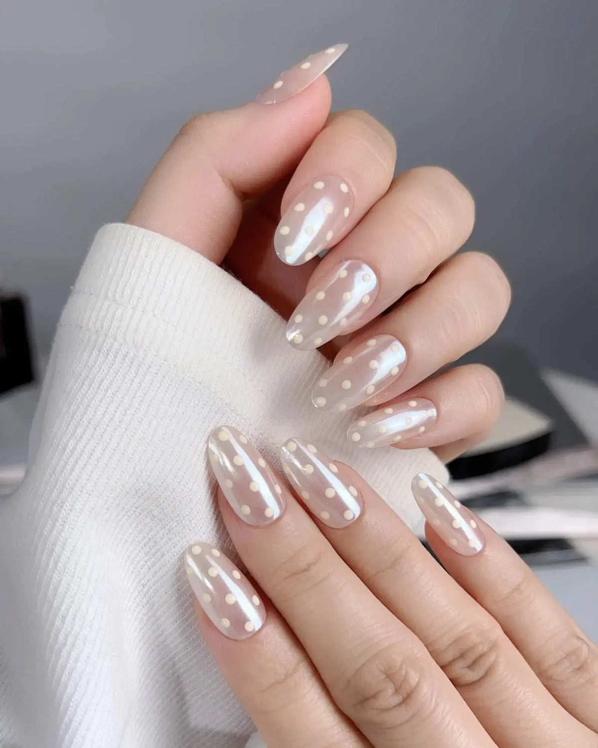 Lemon soda Reusable Press On Nails