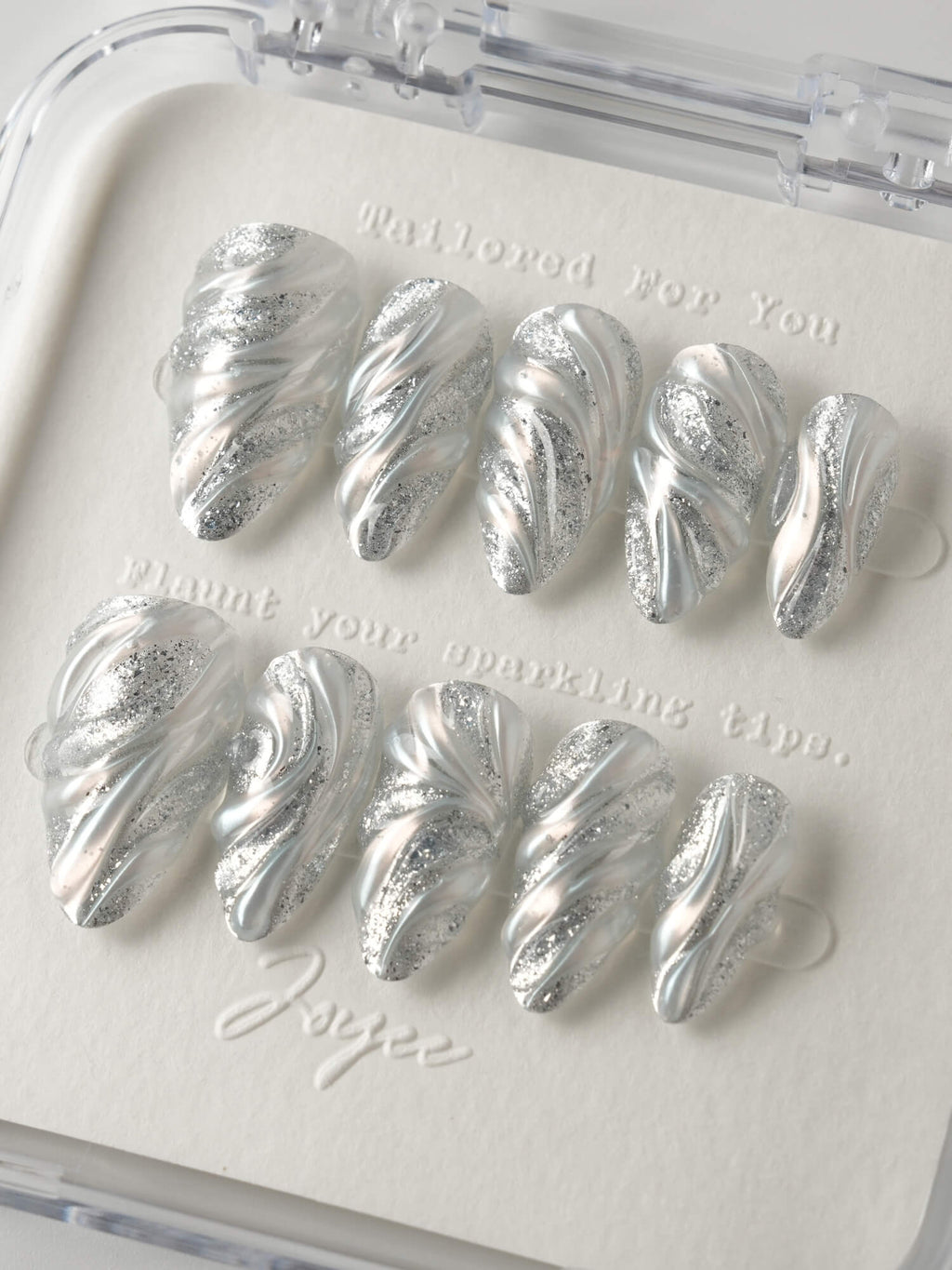 Velvet Frost Reusable Press On Nails