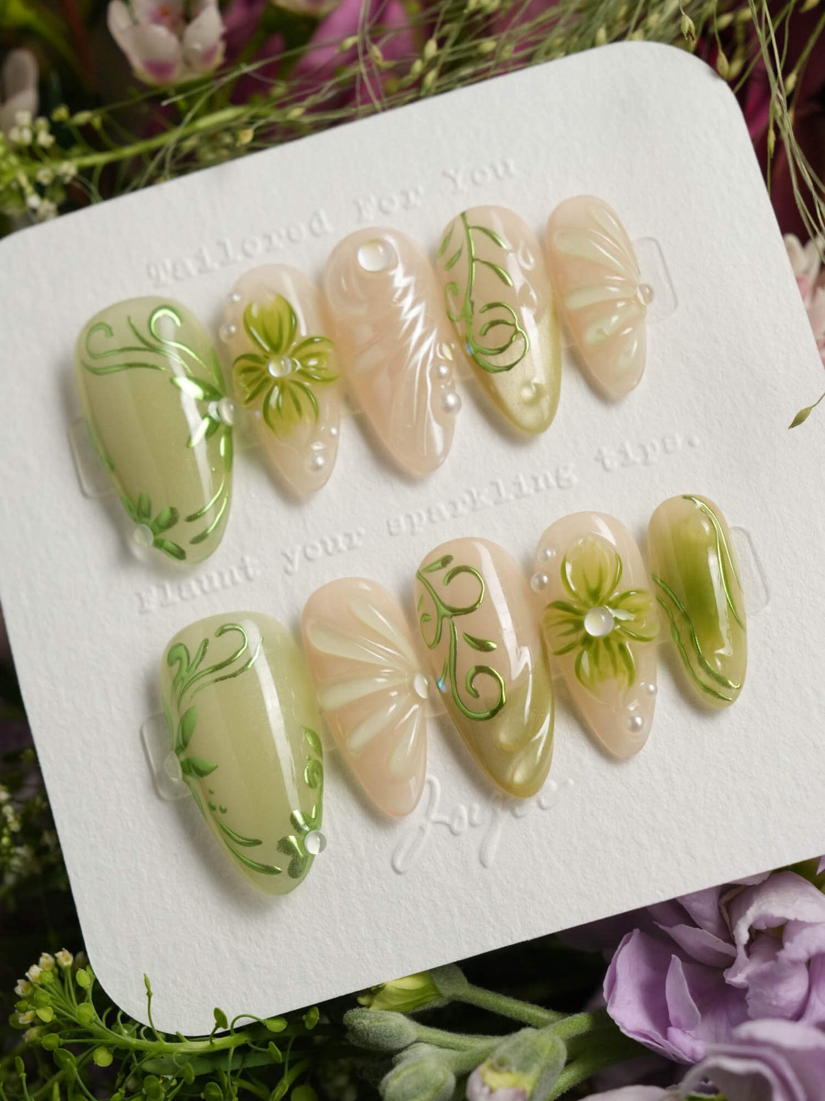 Vines Sneaky Climber Reusable Press On Nails