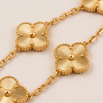 Sunray Clover Five Motif Bracelet