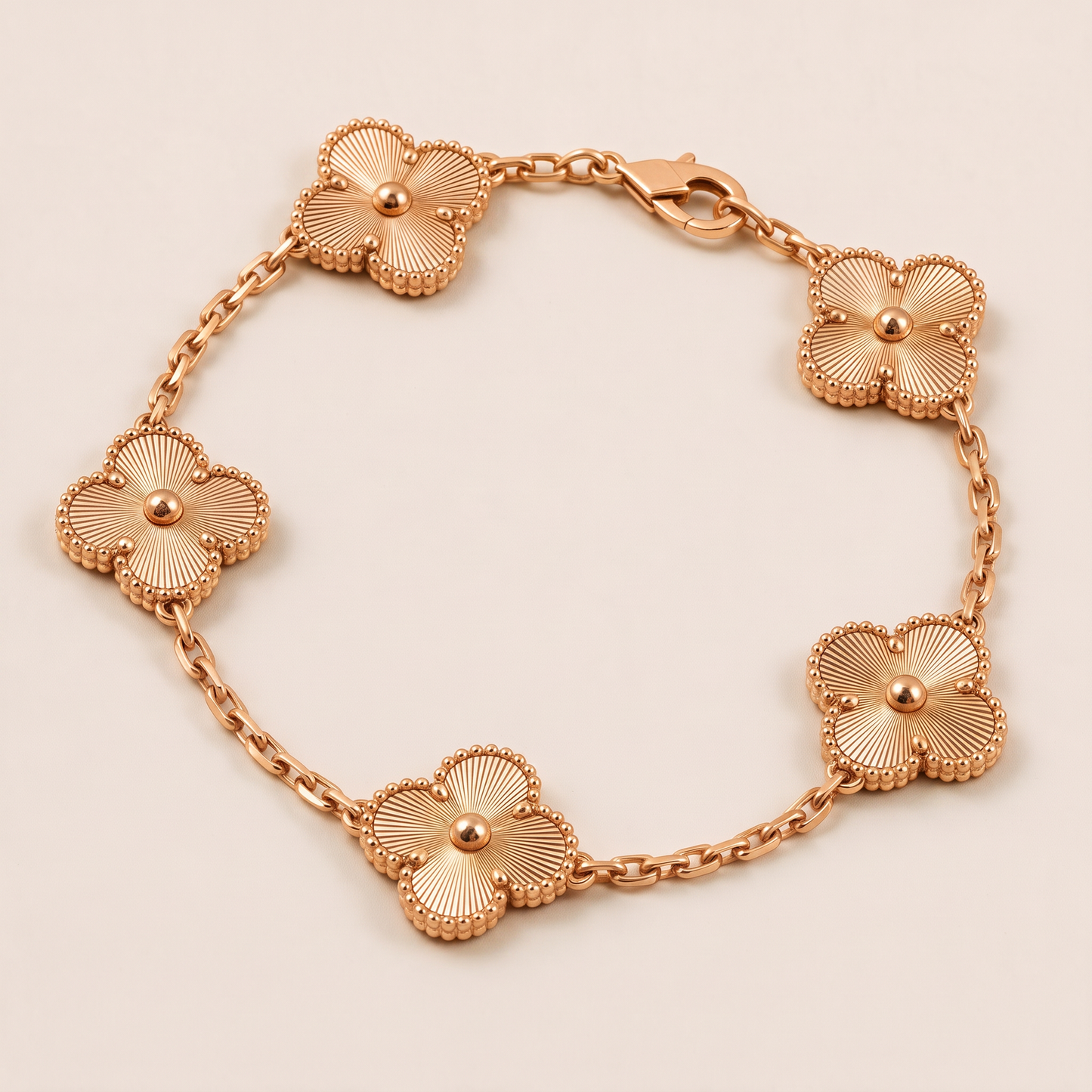 Sunray Clover Five Motif Bracelet