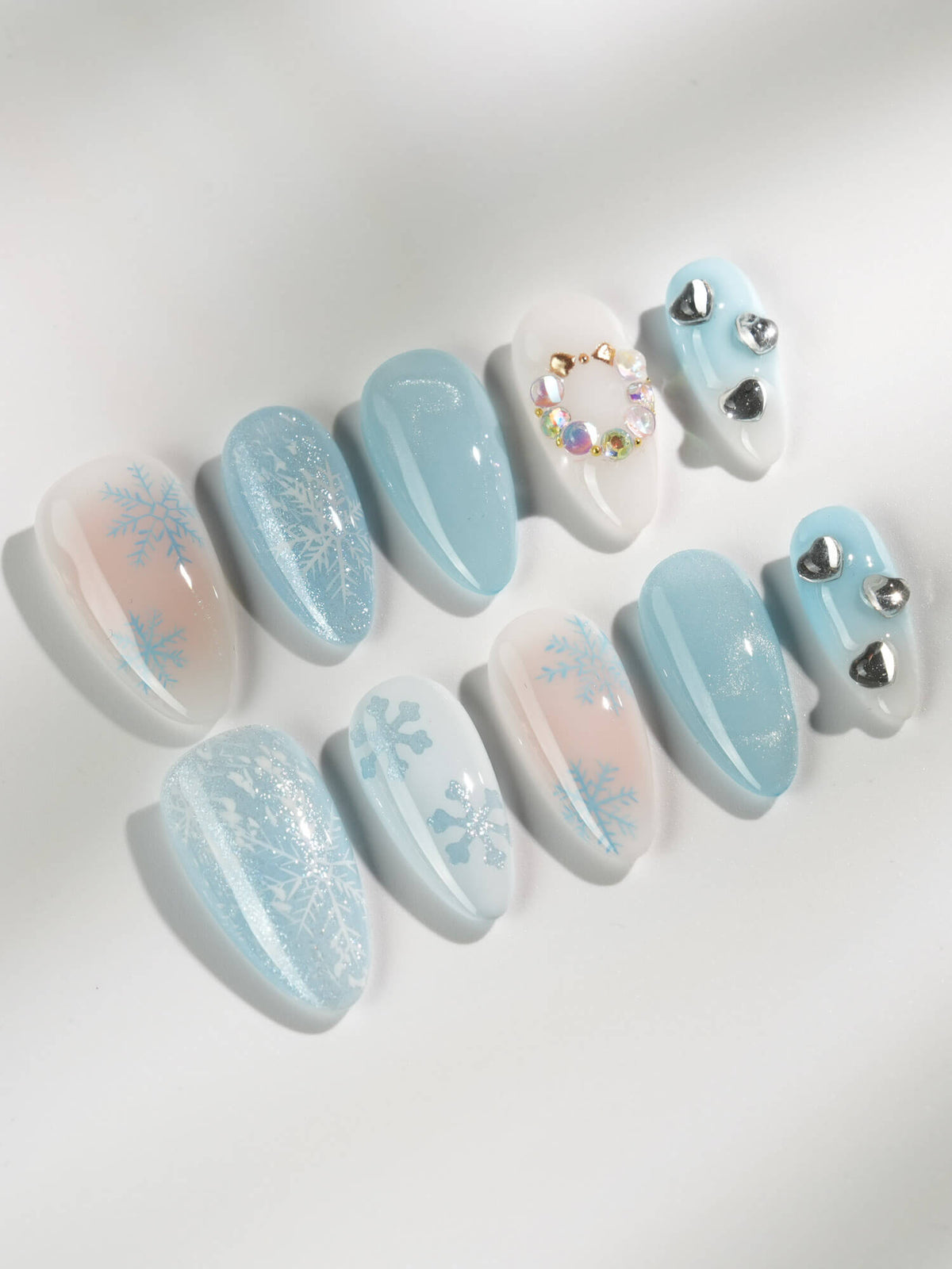Winter wonderland Reusable Press On Nails