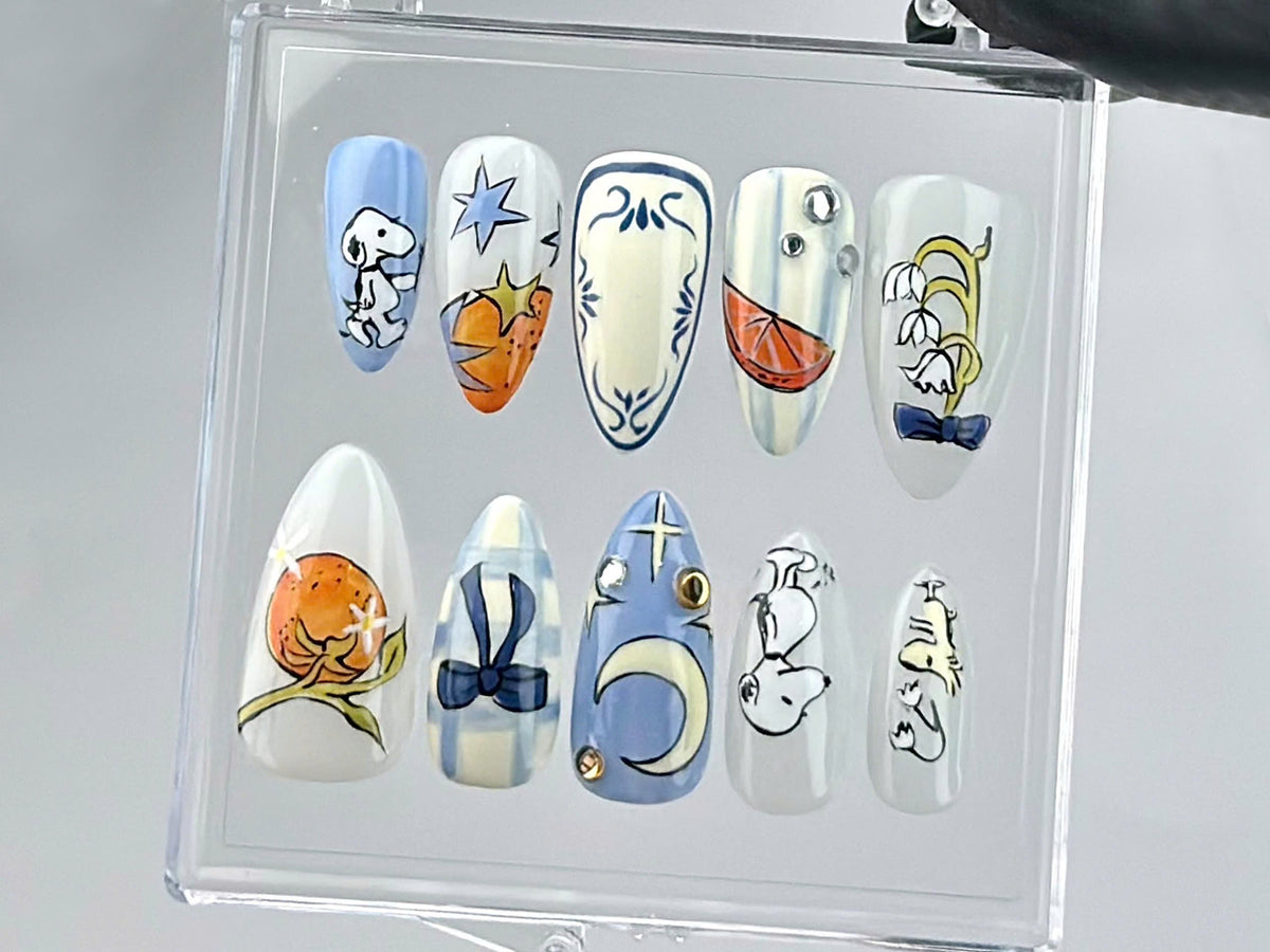 Snoopy Inspired Press On Nails, Artistic Snoopy and Moon Nail Art, Cartoon-Themed Fake